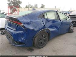 تويوتا بريوس